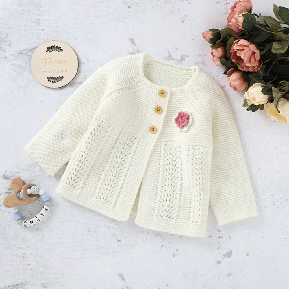 NEW Size 6-9 months, girls white knitted sweater flower long sleeve sweater